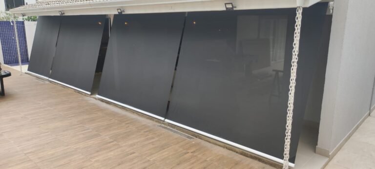 Cortina Tela solar fechamento vertical 2WhatsApp Image 2025-11-24 at 19.54.10 (2)