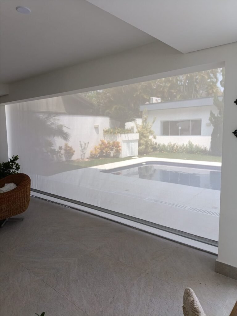 Toldo Cortina Tela solar cinzaWhatsApp Image 2025-11-24 at 19.51.43 (4)