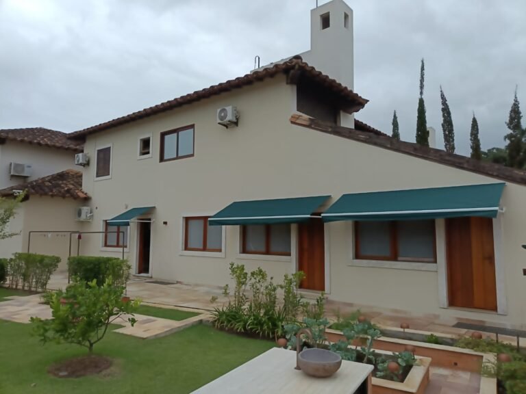 Toldo braço reto móvel 3WhatsApp Image 2025-11-24 at 20.09.15