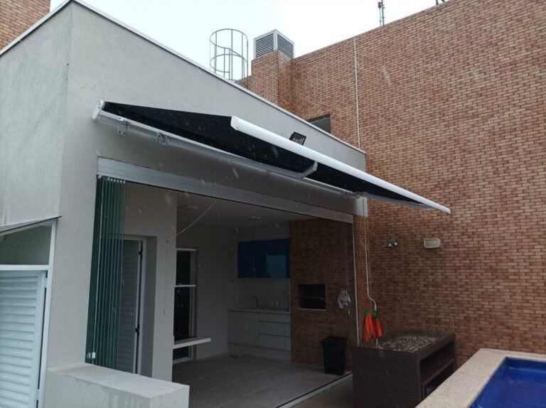Toldo com braços articulado 8WhatsApp Image 2025-11-24 at 20.04.31 (2)