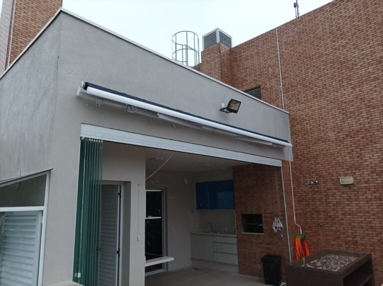 Toldo com braços articulado 8WhatsApp Image 2025-11-24 at 20.04.31 (3)