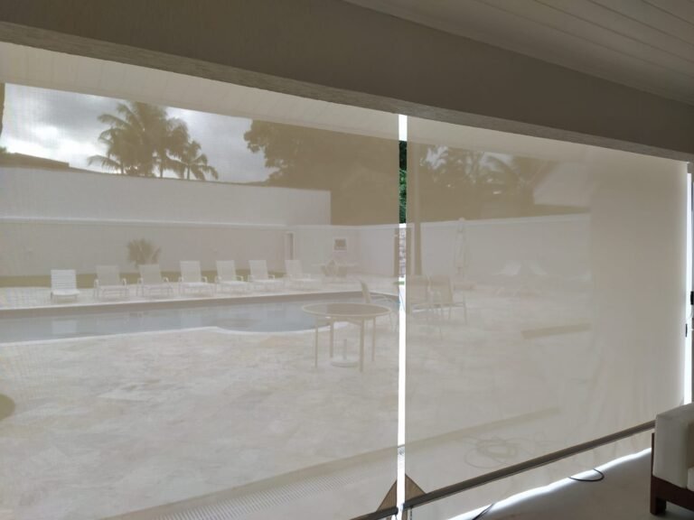 Toldo cortina Tela solar fechamento verticalWhatsApp Image 2025-11-24 at 19.56.31 (3)
