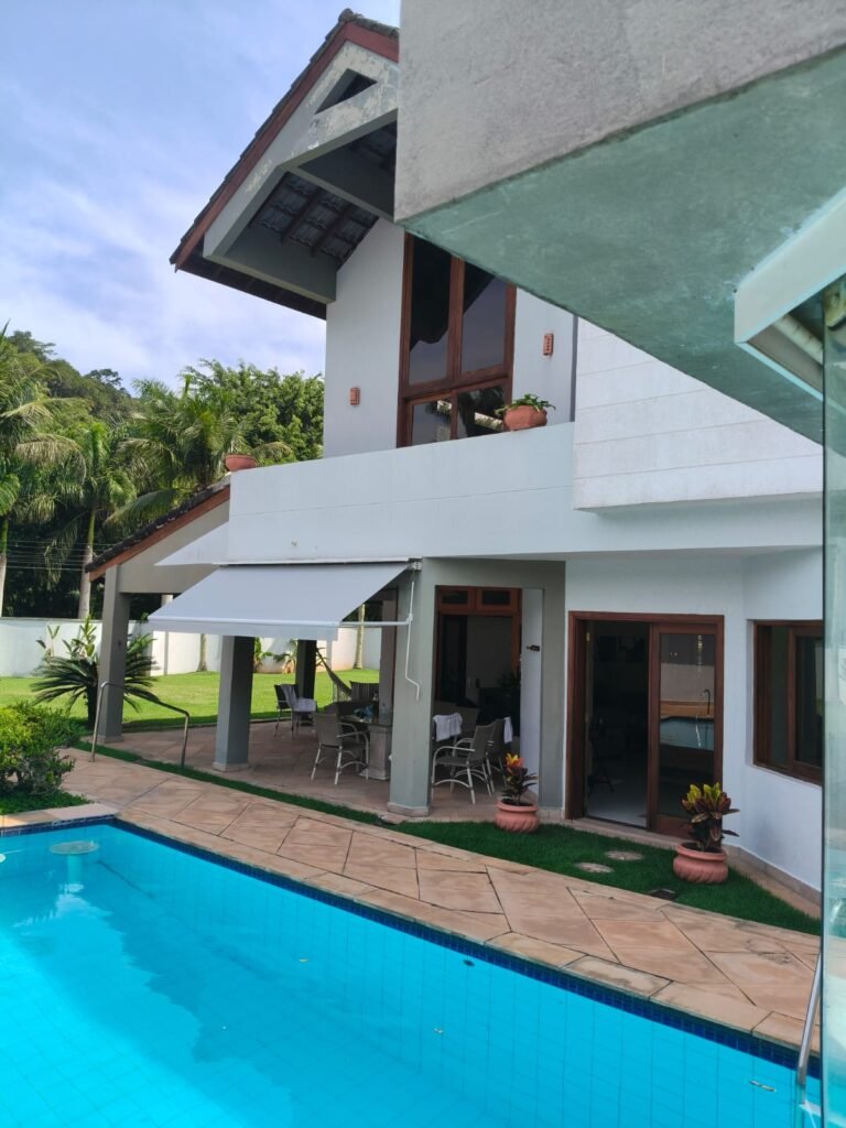 Toldo cortina com braço removívelWhatsApp Image 2025-11-24 at 19.47.06 (1)